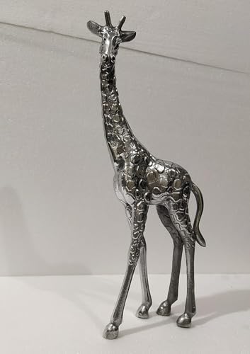 DECORVOID Metal Giraffe Sculpture Statue