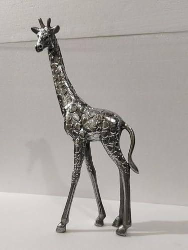 DECORVOID Metal Giraffe Sculpture Statue