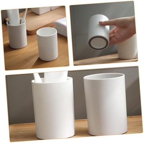 Luxshiny 2pcs Reusable Plastic Toothbrush Cups