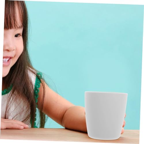 2pcs Unbreakable Silicone Cups for Training - Anti-Fall Design for Kids