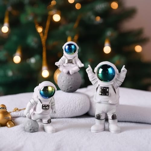 Gradient Astronaut Statues Set of 3 - Space Decor