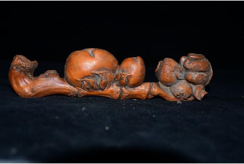 Handcrafted Boxwood Peach Lucky Statue Decor