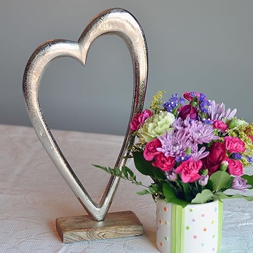 WHW Eternity Heart Sculpture 1625 Inches Tall