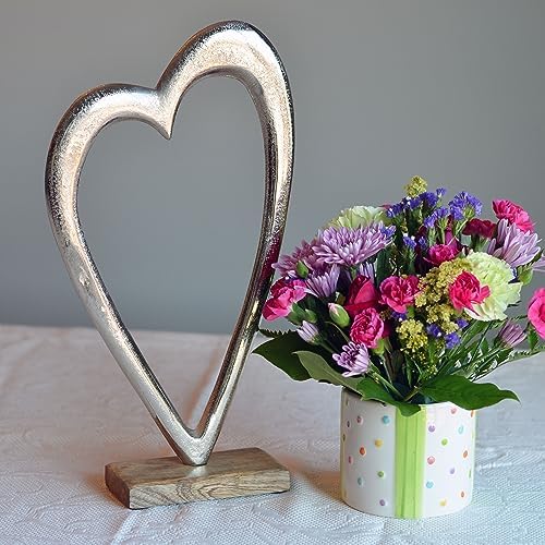 WHW Eternity Heart Sculpture 1625 Inches Tall