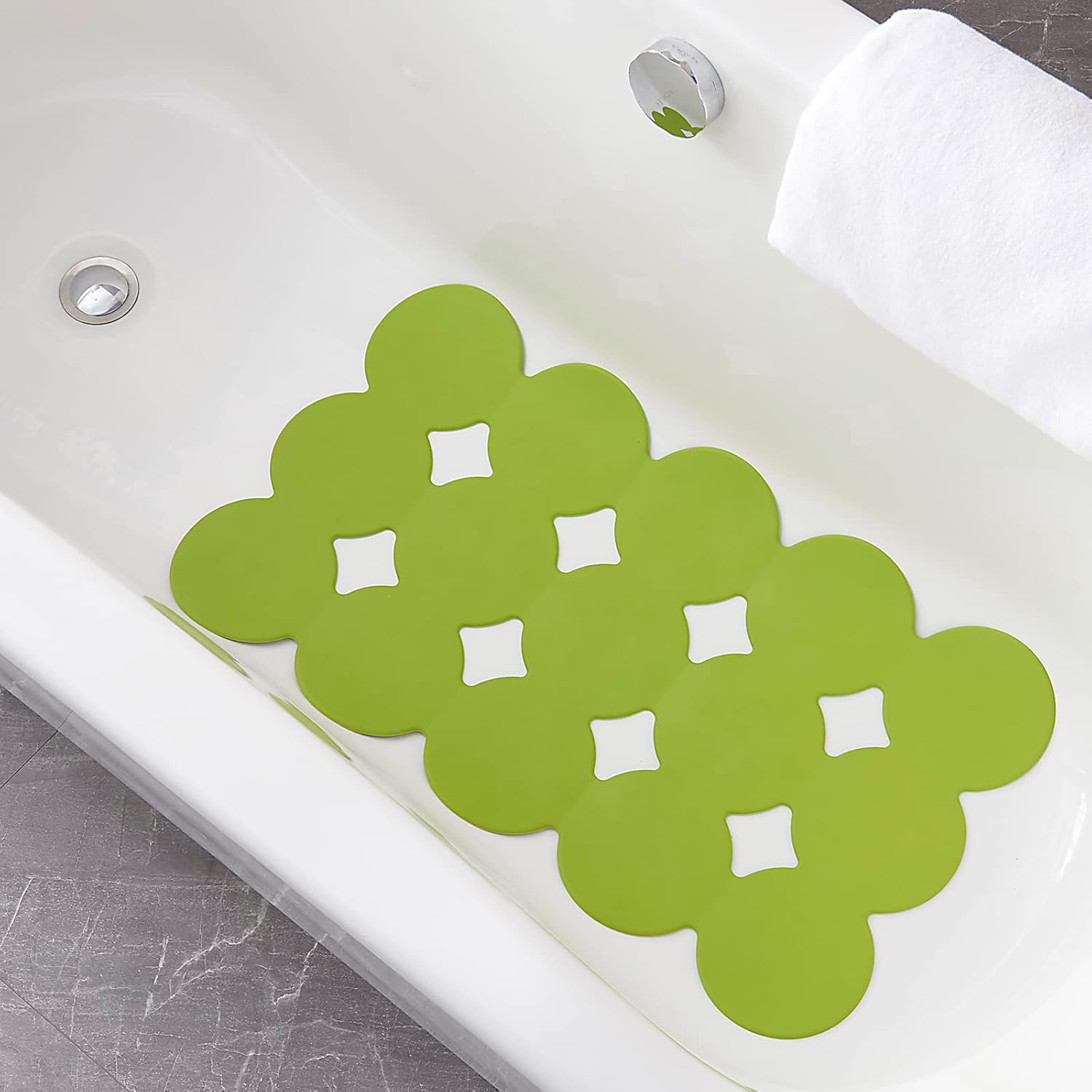 Webos Non-Slip Bath Mat with Suction Cups Soft Rubber 28x16 Inch