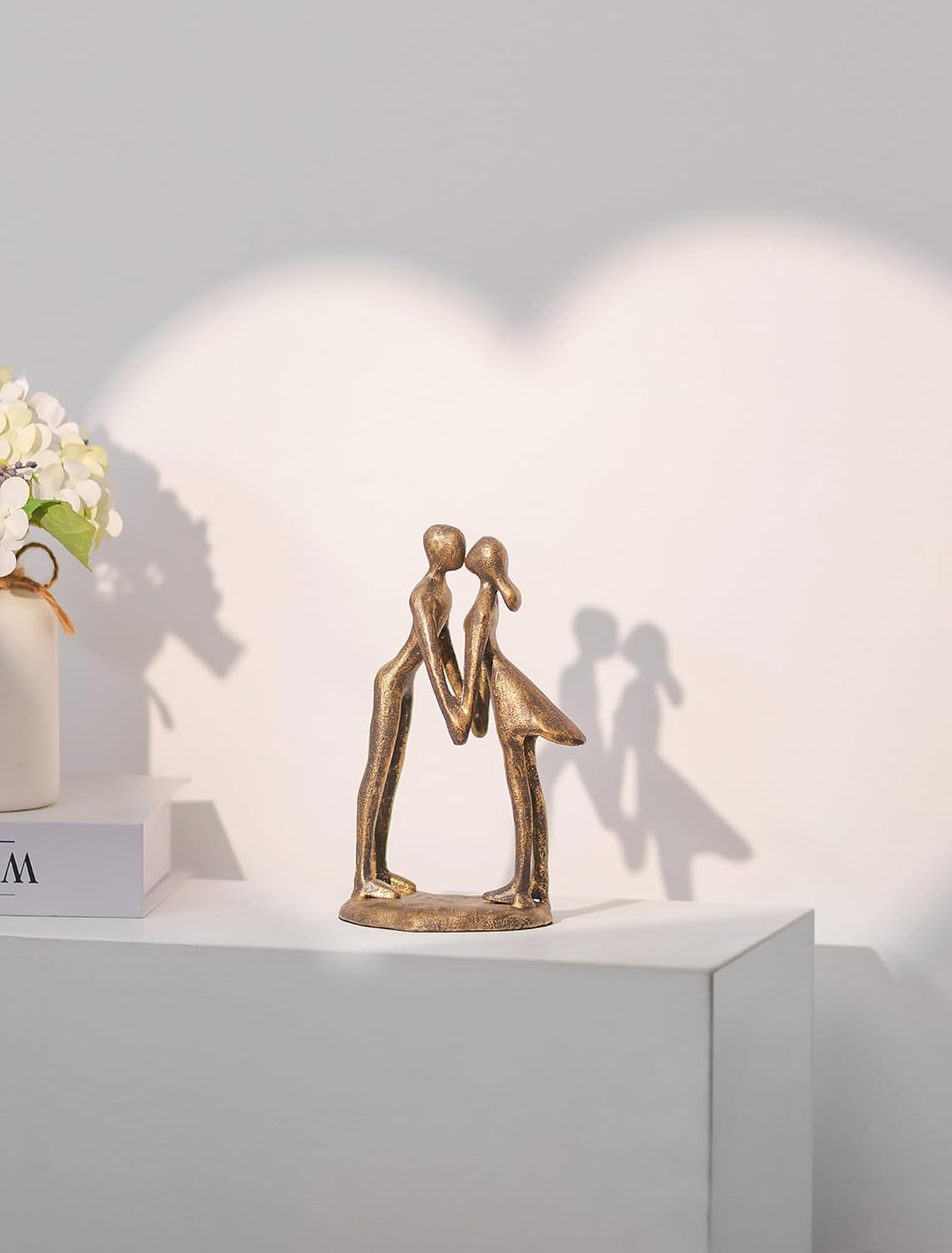 Sziqiqi 8th Anniversary Couple Figurine