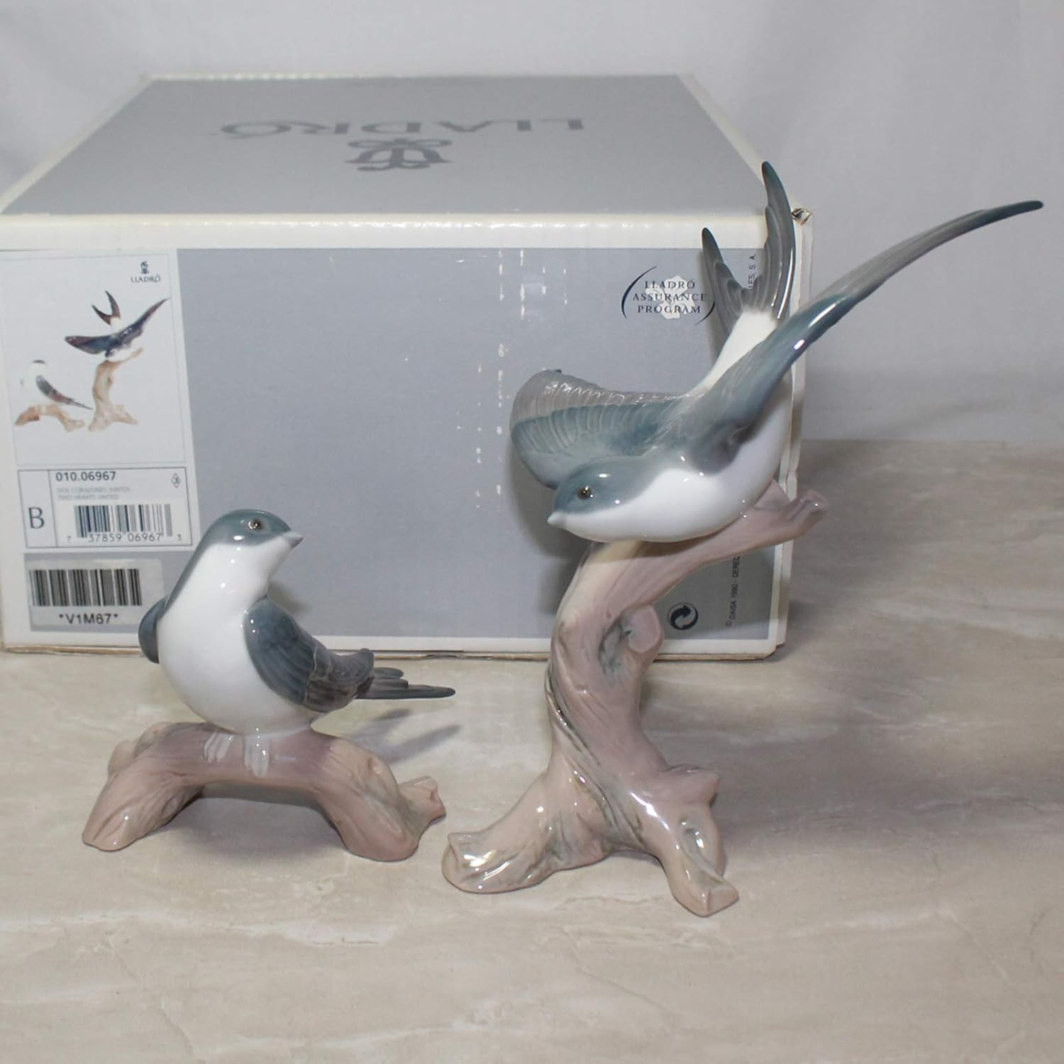 Lladr Two Hearts Together Porcelain Sculpture