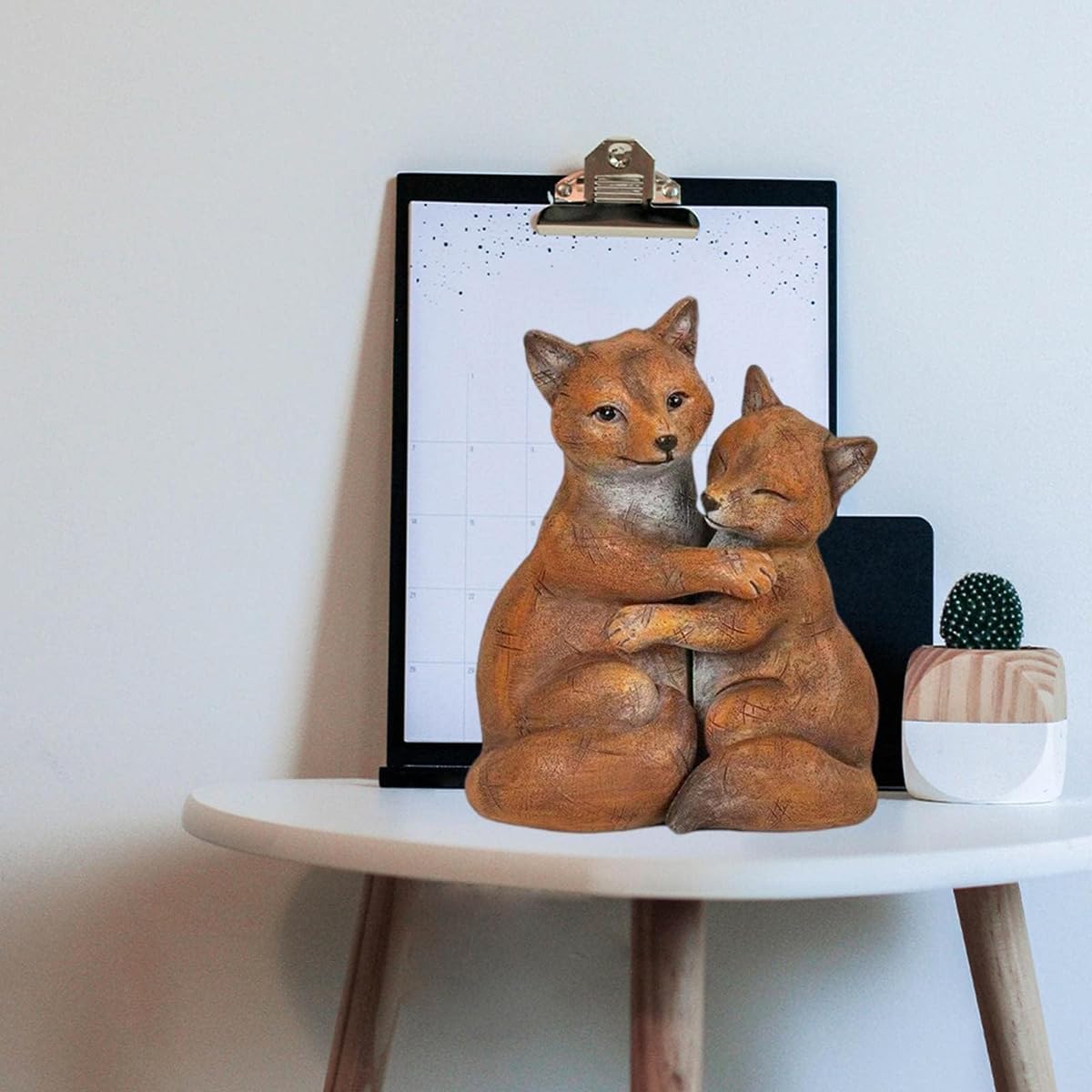 Cute Hugging Couple Fox Sculpture Valentines Decoration