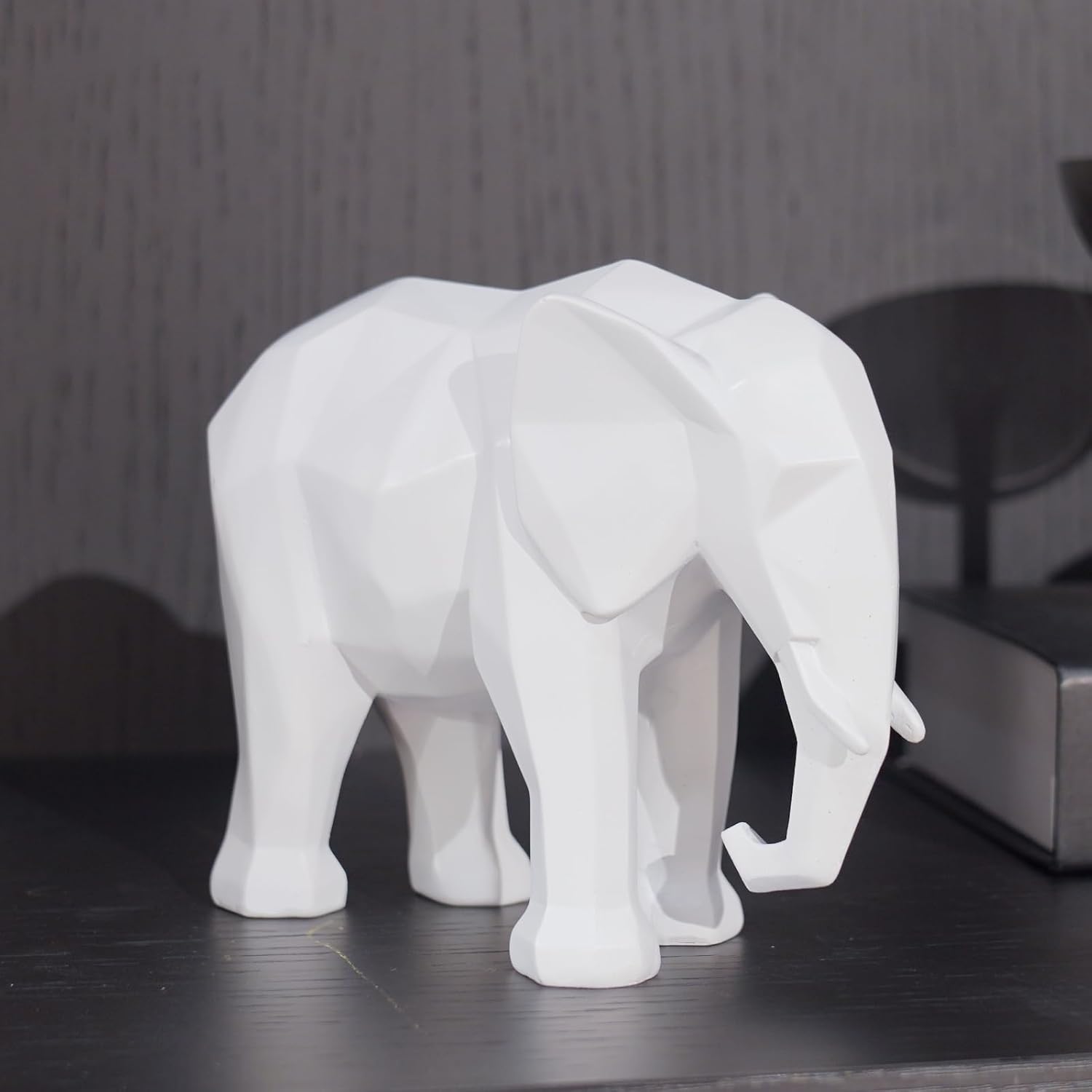 Cynkeyee Elephant Figurine Statue - Modern Minimalist Home Decor