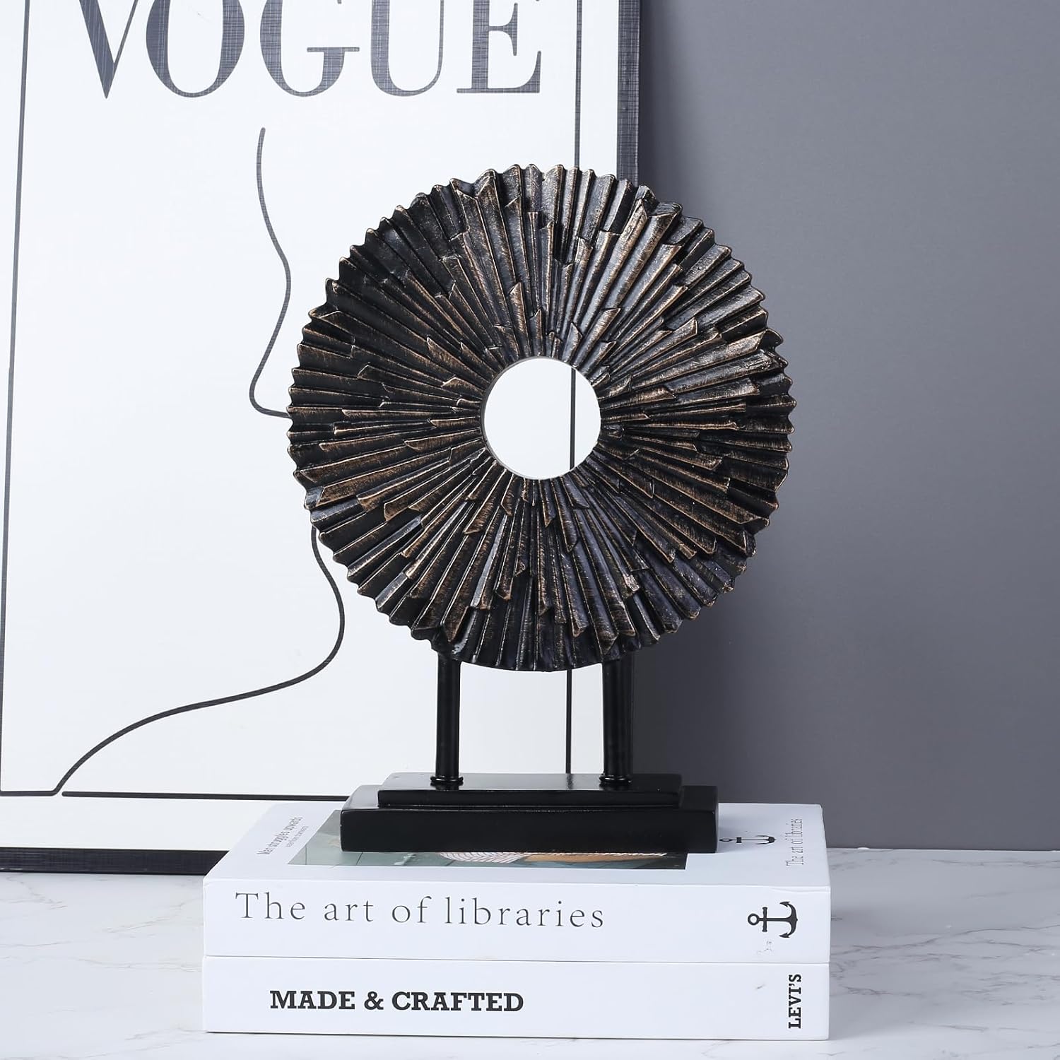 CECKQUE Minimalist Round Black Statue Home Decor