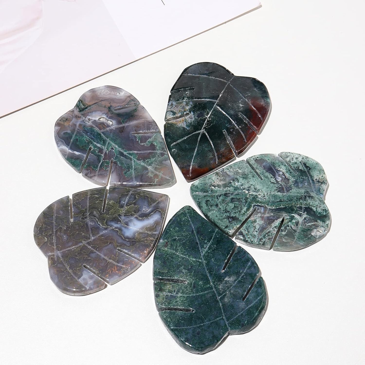 Runyangshi Natural Moss Agate Leaf Sculpture Decoration