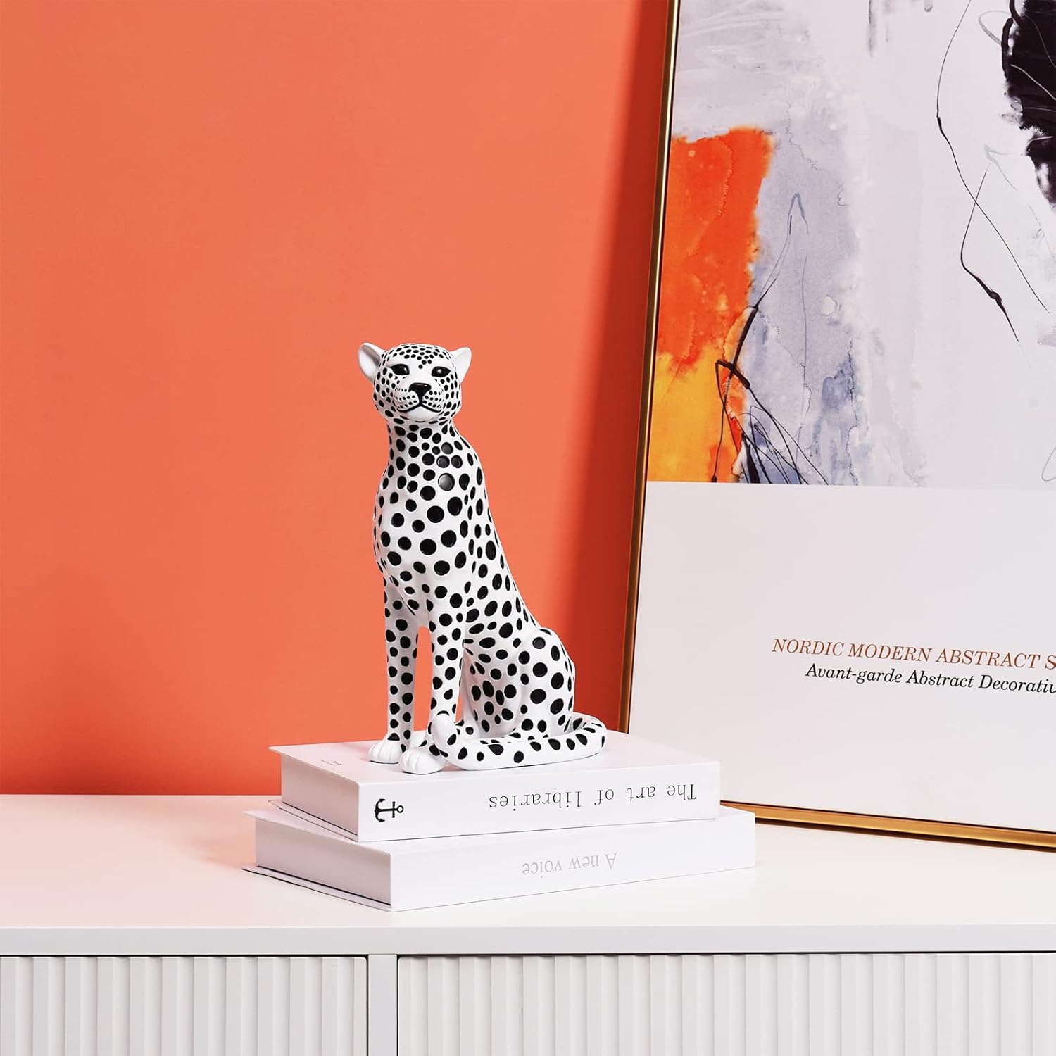 Quoowiit Leopard Sculpture for Home Decor