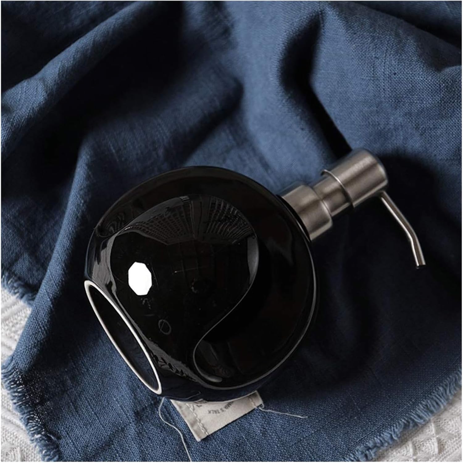 Cute Ceramic Soap Dispenser with Sponge Holder 400ml Black