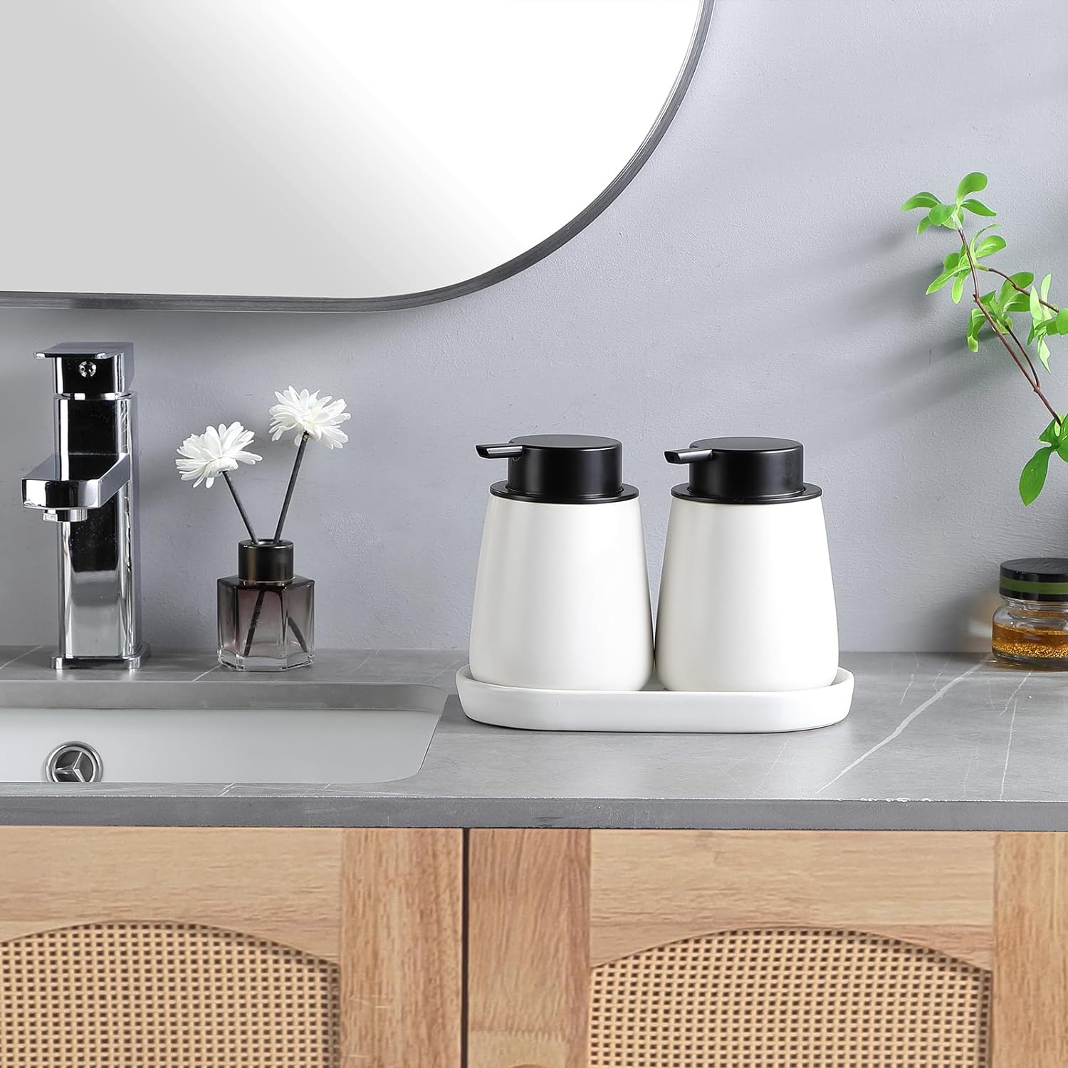 Eyrozia 12Oz White Ceramic Foam Soap Dispenser Set