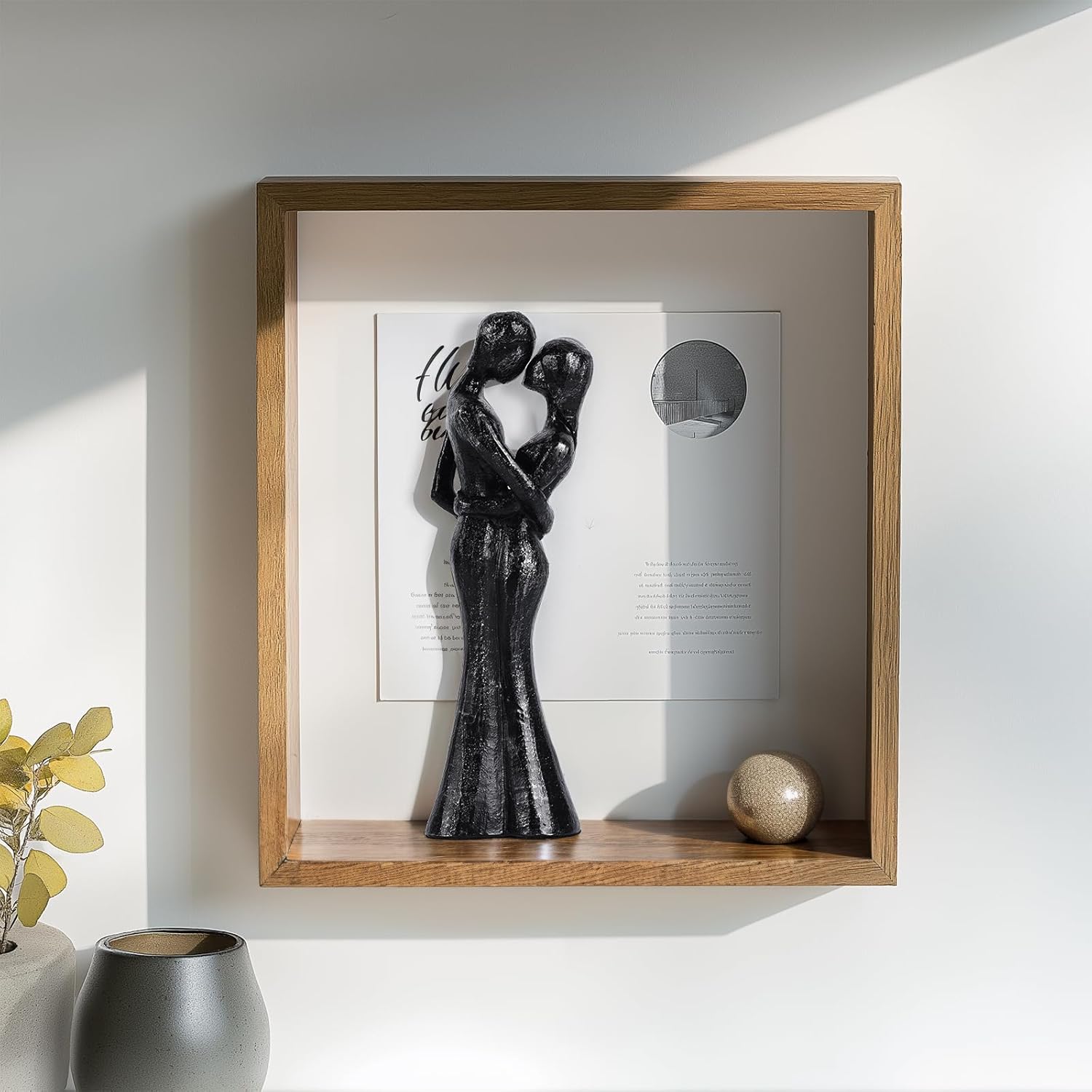 DOVDOV Romantic Couple Sculpture for Home Decor