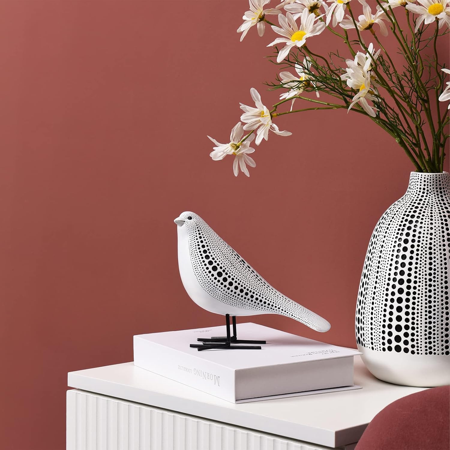 Quoowiit Bird Figurine with Polka Dots Design 1
