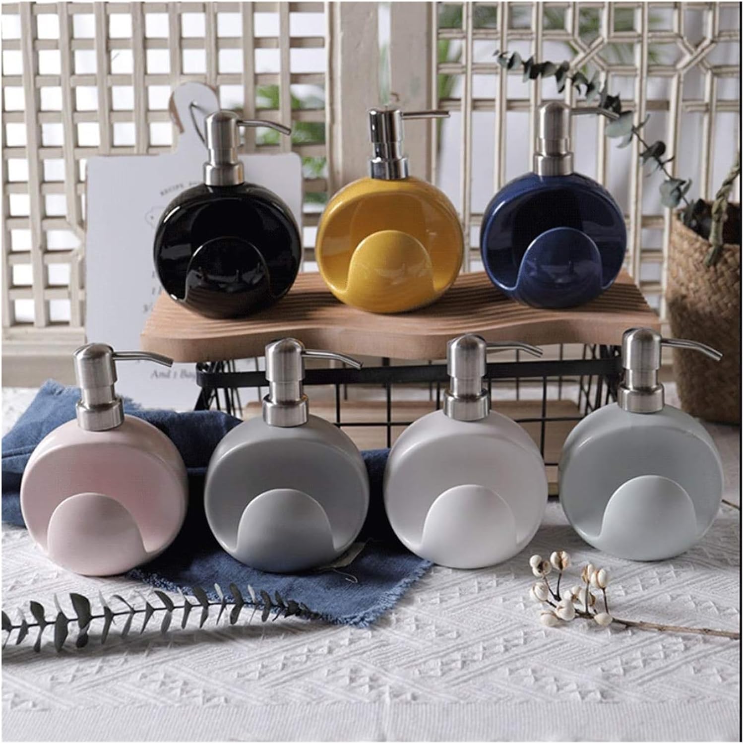 Cute Ceramic Soap Dispenser with Sponge Holder 400ml Black