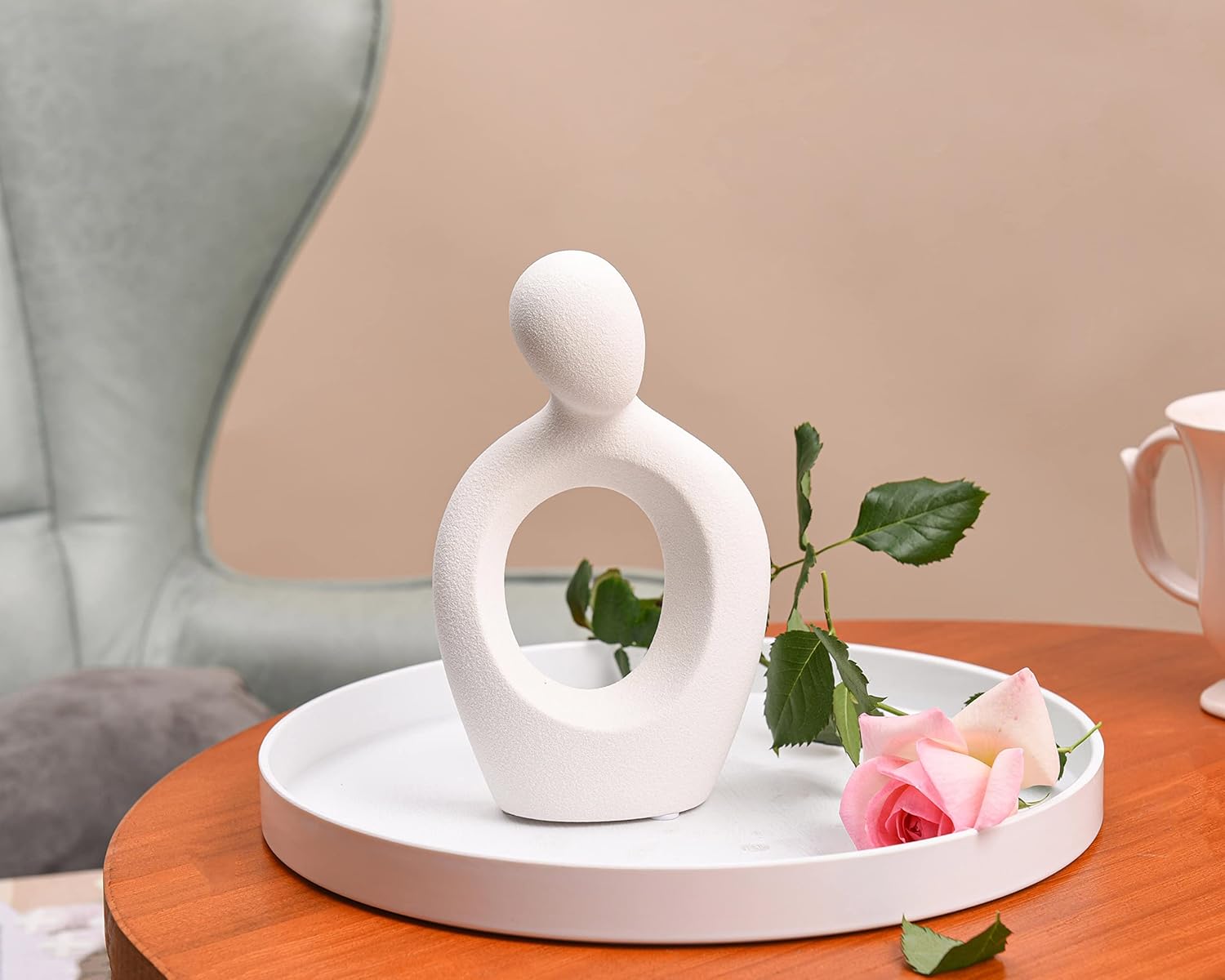 Quoowiit Abstract Love Couple Sculptures for Home Decor