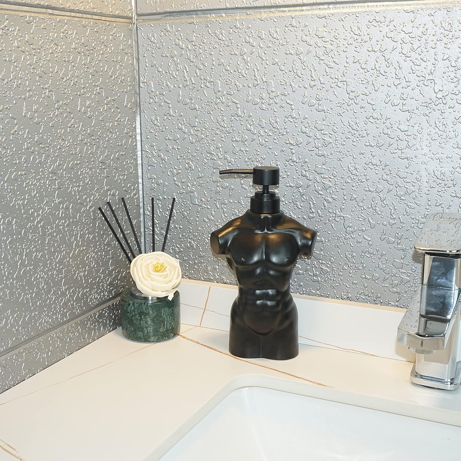 CAAHANJIA Ceramic Boy Soap Dispenser Set 1