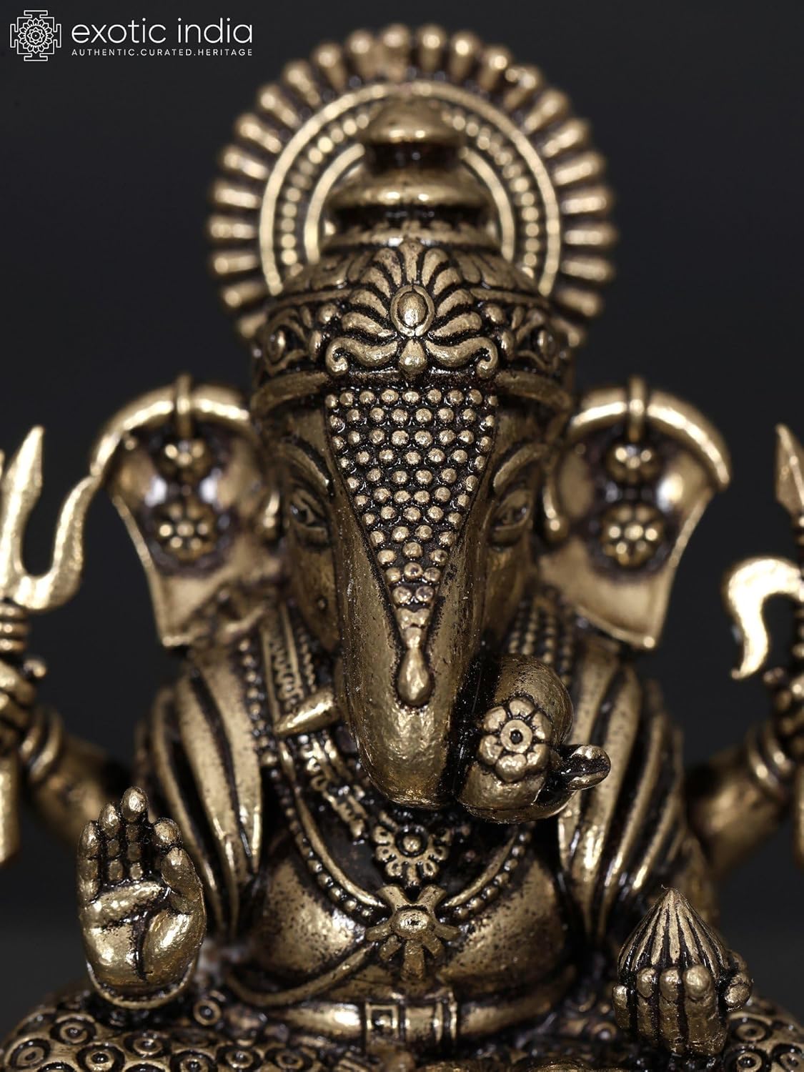 Small Superfine Ganesha Brass Statue for Home Pooja